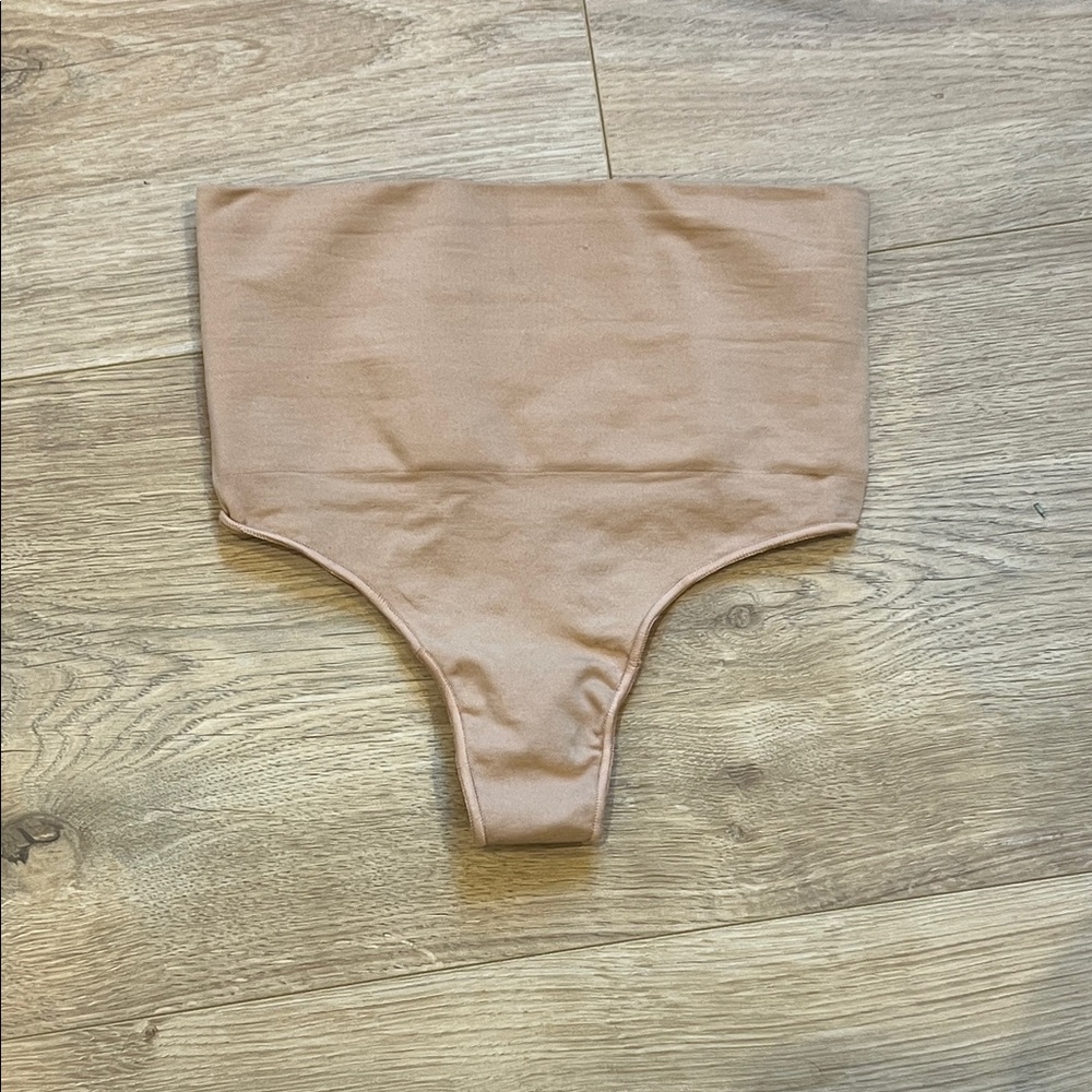 Skims Control Top Thong